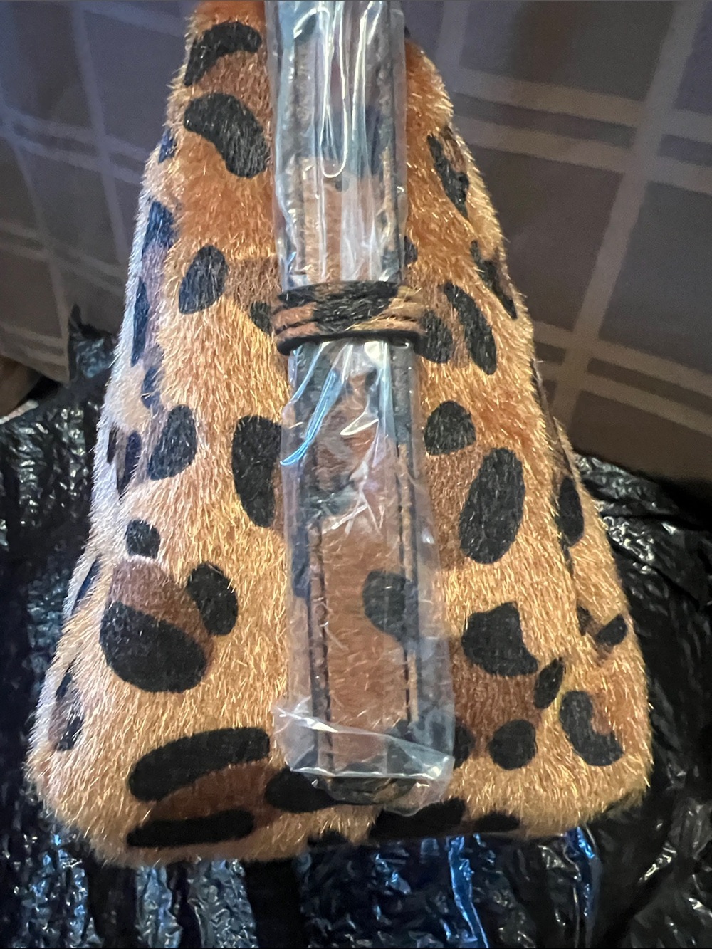 Valentino Orlandi Leopard Print Calf Hair Shoulder Bag NWT - Picture 5 of 7